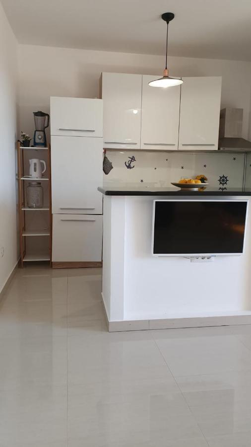 Apartman Petar Ražanac Zewnętrze zdjęcie