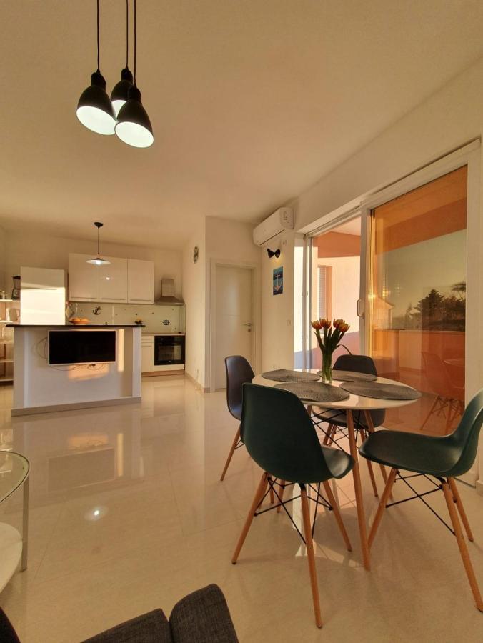 Apartman Petar Ražanac Zewnętrze zdjęcie
