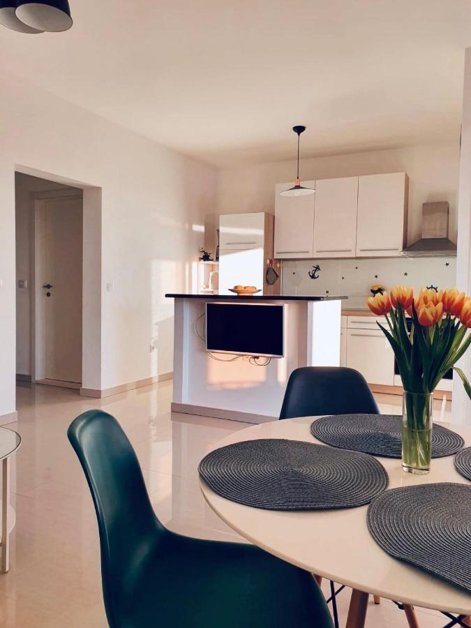 Apartman Petar Ražanac Zewnętrze zdjęcie