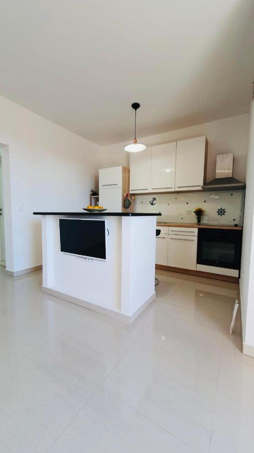 Apartman Petar Ražanac Zewnętrze zdjęcie