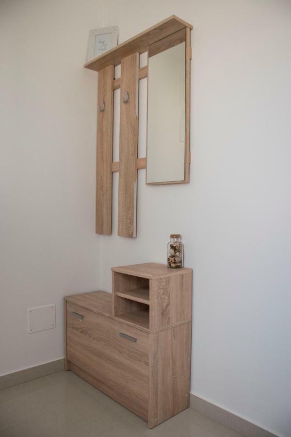 Apartman Petar Ražanac Zewnętrze zdjęcie